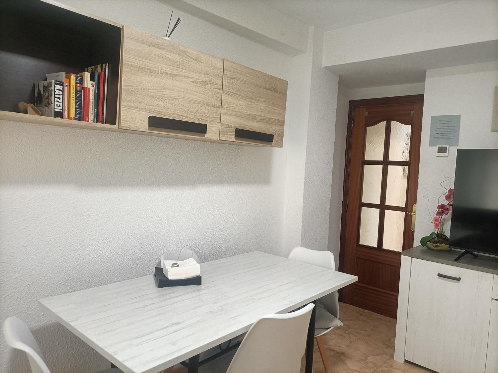 Apartamento Espacioso Frente Al Corte Ingles Con Plaza De Garaje Gratis - Vu75 Salamanca Exterior photo